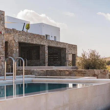 Kouros Blanc & Ξενοδοχείο 5*