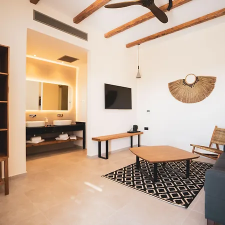 Kouros Blanc & 5* Πούντα