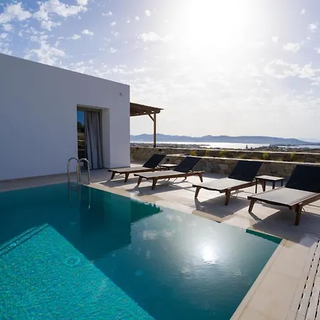 Kouros Blanc Resort&suites 5*