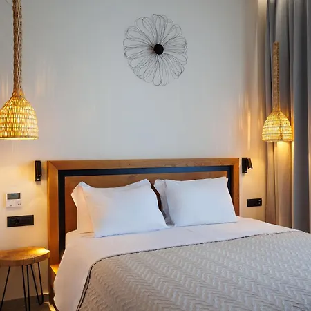 Hotel Kouros Blanc & Pounda