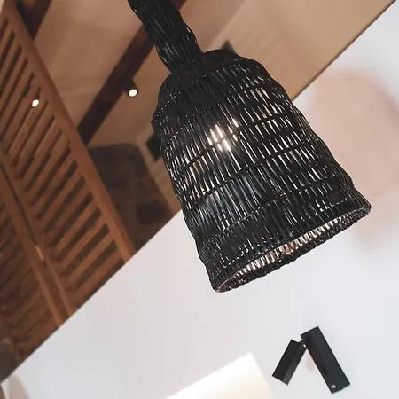 Kouros Blanc & Ξενοδοχείο Πούντα