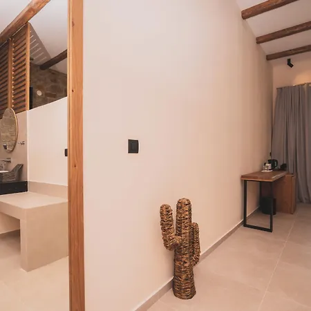 Kouros Blanc Resort&suites Hotel Pounda