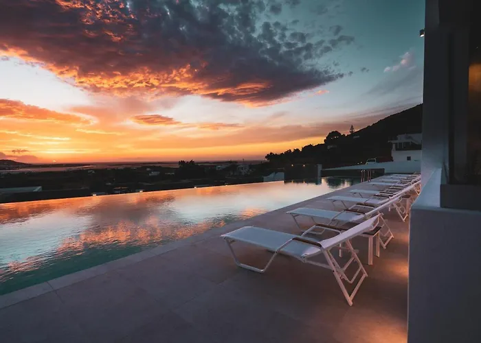 Kouros Blanc Resort&suites