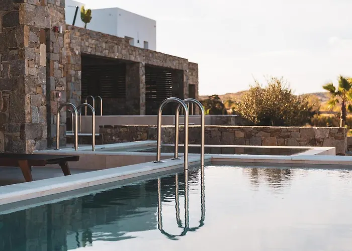 Kouros Blanc Resort&suites Hotel Pounda