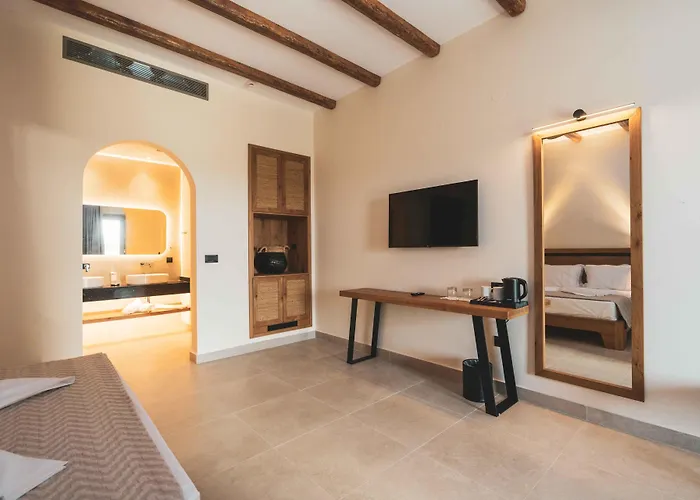 Kouros Blanc Resort&suites Hotel 5*